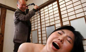 Nhóm trí thức kiếm 132 tỷ đồng từ hàng nghìn phim sex