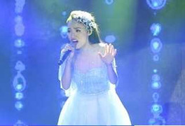 Nhật Thủy giành ngôi quán quân Vietnam Idol 2014