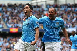 Man City lên ngôi vương, Liverpool ngược dòng không cảm xúc