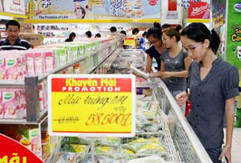 Quá ế, siêu thị đến tận nhà rước khách