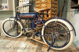 Xe đạp trăm tuổi chốt giá hơn 10 tỷ đồng