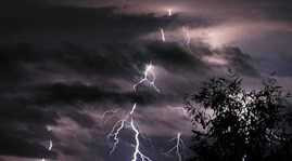 13 người trúng 'búa thiên lôi' khi đang làm rẫy