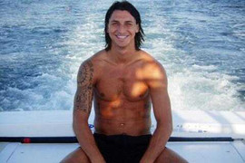 Triệu CĐV Brazil mời Ibrahimovic đến World Cup 2014