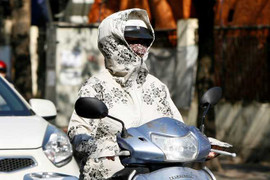 Miền Bắc 39 độ, miền Trung nóng hầm hập cả ngày