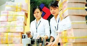 Đại gia ẩn mình ra mặt thành ông ngân hàng mới