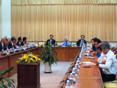 Chủ tịch UBND TP.HCM cam kết bảo vệ doanh nghiệp nước ngoài