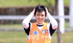 'Ronaldinho' của U19 Việt Nam tròn 19 tuổi