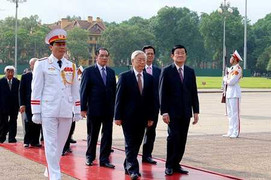 Lãnh đạo Đảng, Nhà nước viếng Chủ tịch Hồ Chí Minh