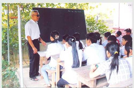 Những thầy giáo đặc biệt trên quê Bác