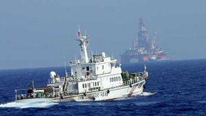 Trung Quốc huy động tàu cá vỏ sắt 300 tấn ngăn cản tàu Việt Nam