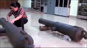 Phát hiện 2 khẩu súng thần công từ thế kỷ 19 ở Phú Yên