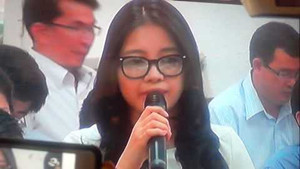 Vợ bầu Kiên: 'Chồng đưa hợp đồng về thì tôi ký'