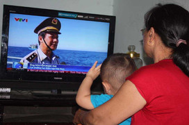 'Con cứ vững vàng giữ lấy biển đảo'