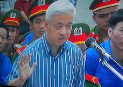 Bầu Kiên: ‘Không thiếu tiền để chiếm đoạt tiền người khác'