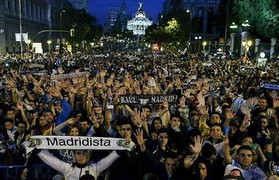 Real Madrid vô địch, cả trăm fan vào viện
