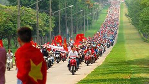 Nóng sáng 27/5: Giàn khoan Trung Quốc kích hoạt lòng yêu nước