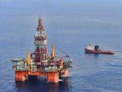 Sáng 27/5: Trung Quốc di dời giàn khoan tới đảo Tri Tôn