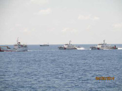 Bốn máy bay chiến đấu Trung Quốc bay sát giàn khoan Hải Dương 981