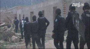 Trung Quốc thu giữ 1,8 tấn vật liệu nổ ở Tân Cương