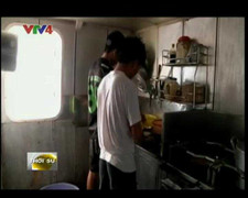 Video: Cuộc sống trên tàu của Cảnh sát biển Việt Nam