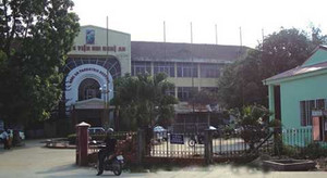 Kết quả xét nghiệm con mang tên trẻ khác, mẹ lo lắng