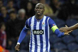 Cafe tối: 'Nguy hiểm' như World Cup