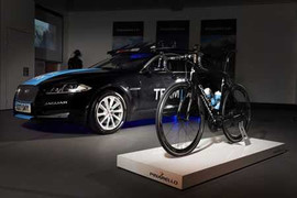 Xe đạp siêu nhẹ, đắt ngang xe hơi