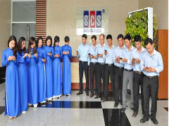 Nhắn tin 'Chung sức vì biển đảo quê hương'