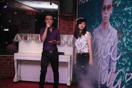 Ca sỹ Nguyễn Tuấn Hoàng ra mắt single Bước bên mưa