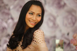 Hồng Ngọc xúc động khi nói về đấng sinh thành