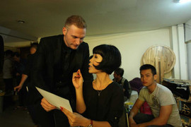 Trác Thuý Miêu tỏ ra 'nguy hiểm' với Hoài Linh