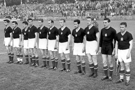 Trận chung kết mờ ám và 'cái chết' tức tưởi của đội bóng vĩ đại