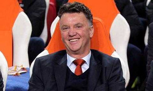 Cafe tối: Còn ai đáng xem hơn Ronaldo, Messi?