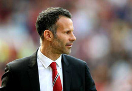 Ryan Giggs: Ngồi khóc trong xe, mơ ngày nắm quyền Man Utd