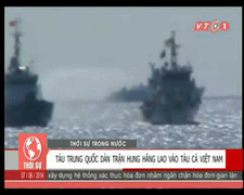 Tàu Trung Quốc dàn trận, hung hăng lao thẳng vào tàu Việt Nam