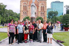 Khách Trung Quốc đến Việt Nam tăng vọt