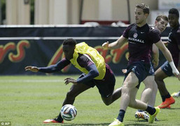 Sao Man Utd đón hung tin, tuyển Anh 'ngồi trên lửa'