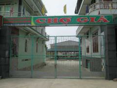 Dân không chịu họp, chợ chục tỷ bỏ hoang