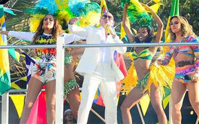 Khai mạc World Cup 2014: Choáng ngợp với quả cầu 15 triệu USD