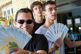 Tin sáng 12/6: Phe vé lộng hành ở Brazil