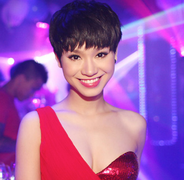 'Gái hư' Trà My Idol sắp về nhà chồng đại gia