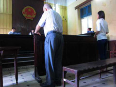 Bi kịch vợ 'ta' chồng 'tây'