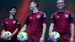 Áo đấu tuyển nào đắt hàng nhất Brazil?