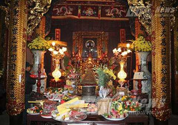 Nhà sử học và hành trình gian nan tìm mộ 'nhà tiên tri Việt Nam'