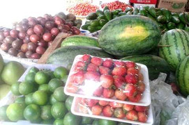 Hoa quả xuống giá, hàng Trung Quốc mất dạng