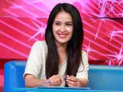 Tú Vi khoe vẻ đẹp xinh xắn, giản dị