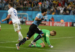 Trực tiếp: Anh-Uruguay