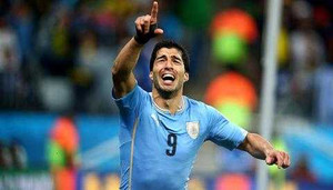 Cafe tối: Robben, Suarez đứng lên sau thất bại thế nào?