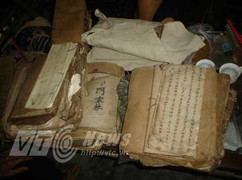 Những cuốn sách bị ‘nguyền rủa’, không ai dám đọc ở Lào Cai