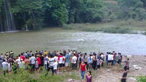 Hai anh em ruột chết đuối trong tư thế ôm nhau